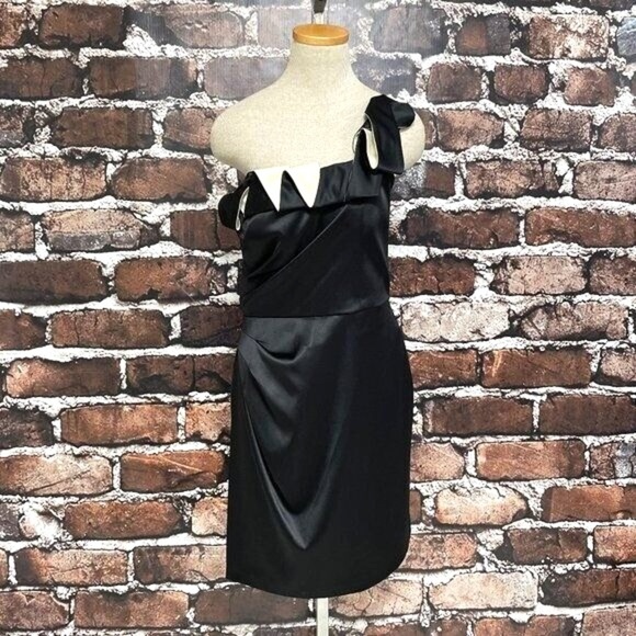 Max & Cleo Black Dress with Geometric Neckline - Picture 4 of 9